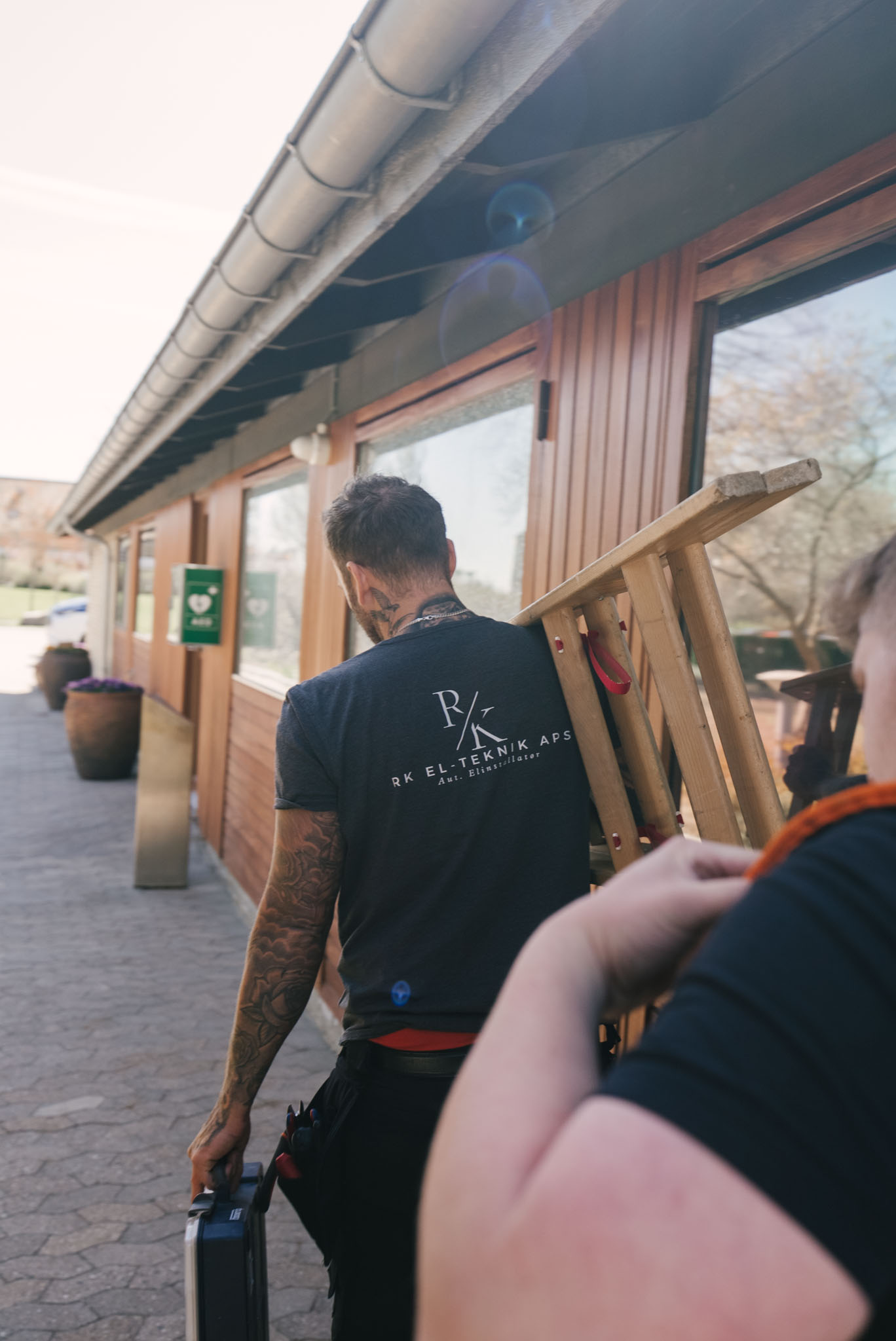 RK El-Teknik — personlig service, du møder de samme elektrikere hver gang